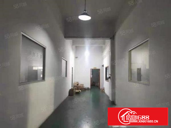 长安新出1楼1200平方带有水电齐全，大小可分租。