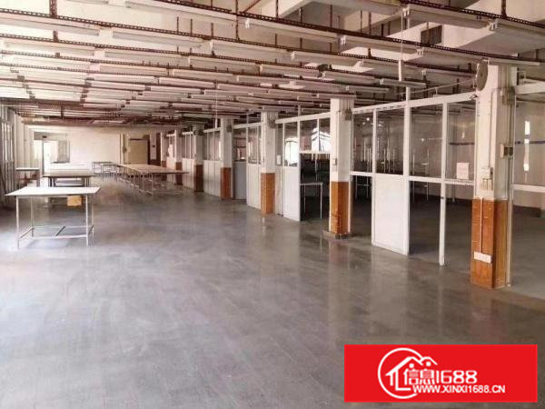 凤岗凤深大道7000平方原房东独院厂房，可办环评，招工出行易