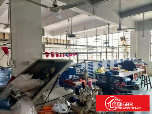 石岩青年路新出一个小面积房子装修，适合服装行业