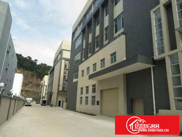 常平全新红本厂房，单层2300平，大小可分租，一楼带行车