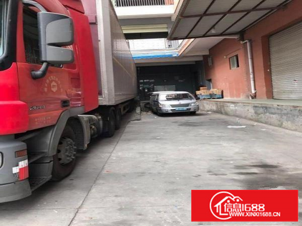 二楼300平米，食品仓，红酒仓库，临近金鹏物流