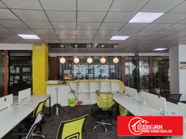 地铁口物业，双电梯，带装修，现成格局;电商，研发，仓库，办公
