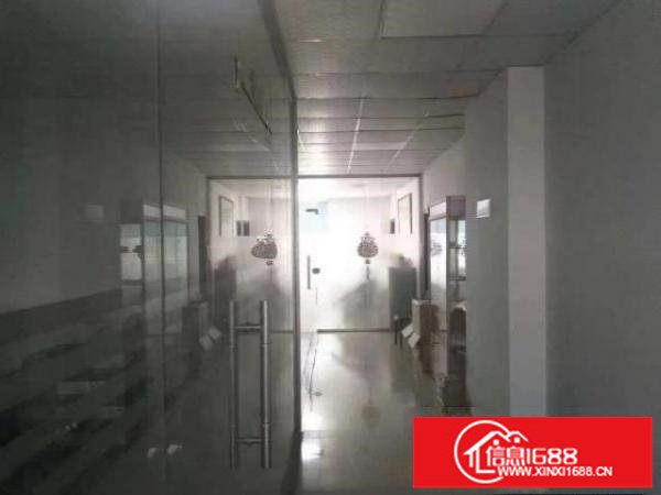 独院厂房三楼整层1200平方米，带装修水电齐全