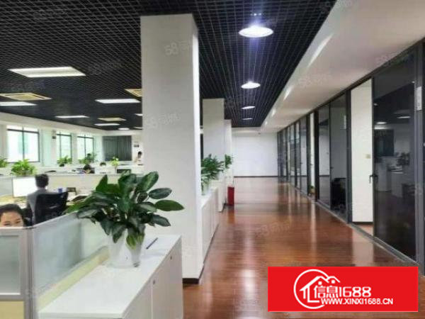 沙井上星工业区电子厂房720平，精装修，拎包入住，无转让费