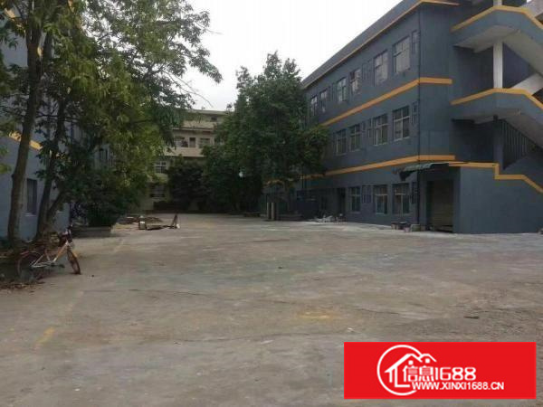 龙岗新生龙岗大道边新空出3楼带装修厂房1200平米