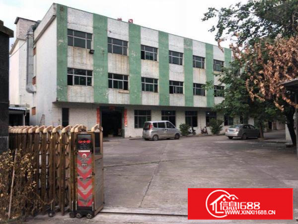 塘厦诸佛岭原房东独门独院标准厂房二楼1400平方，可办环评