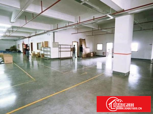 浸校塘楼上2000平方现成装修可分租