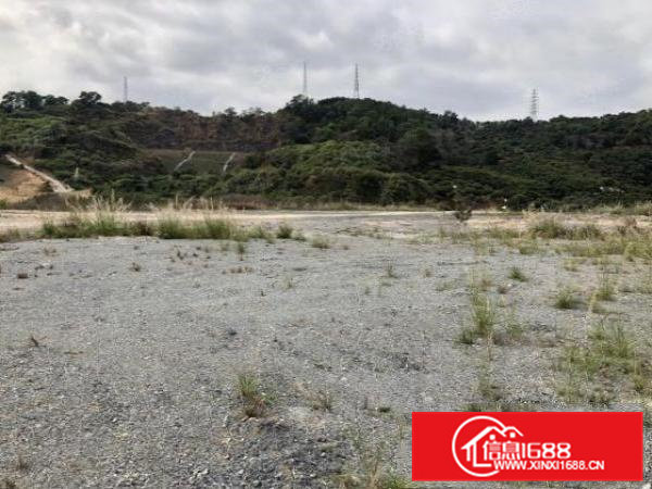 凤岗金龙路边新出11000平空地可做二手车建材脚手架等行业