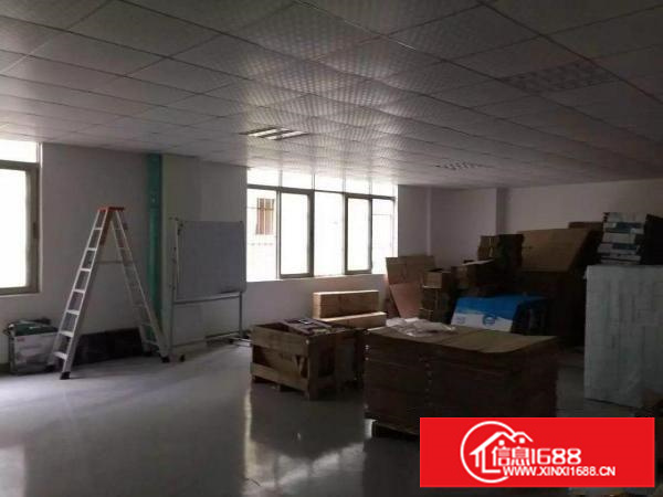 龙岗爱联地铁站330与450平厂房出租