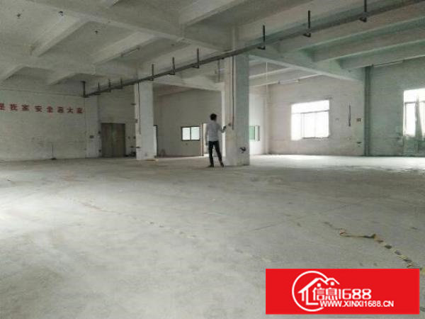 横岗地铁口一二楼450平米800平带装修厂房出租