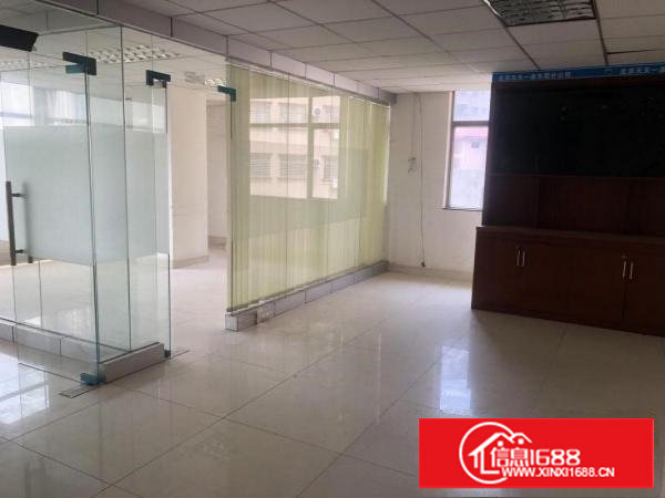 长安出租，小面积，加工，贸易，仓库，手工首选，水电齐全！