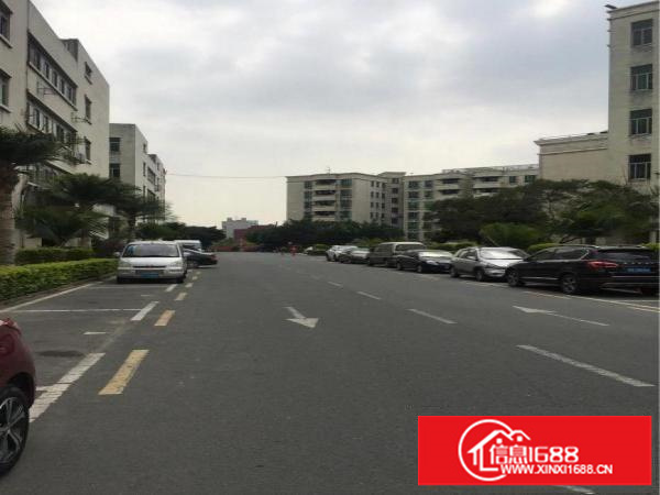 亚洲工业区简单装修680平米厂房出租