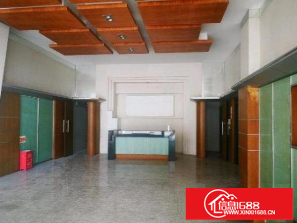 宝安福永新出10000精装修厂房可分租可办环评免租期长