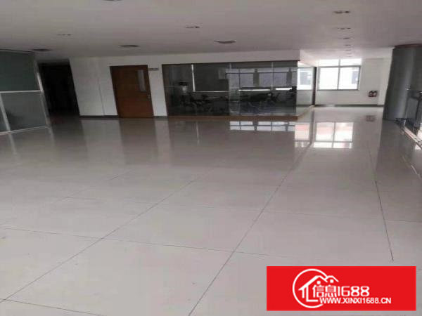 寮步镇西溪大进工业园1500平方工业厂房出租，现成装修