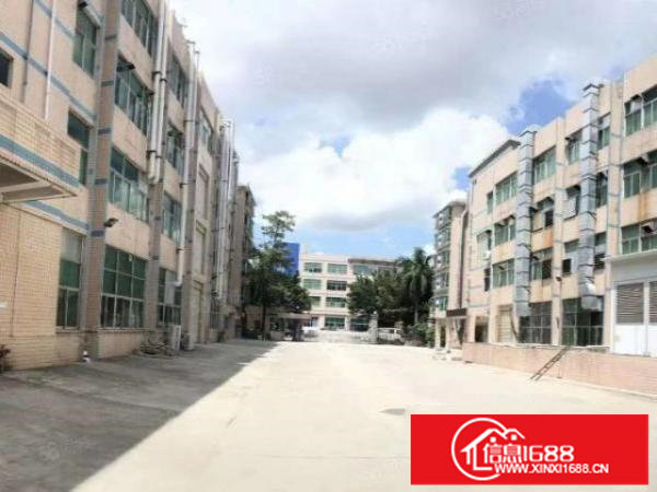 平湖富民工业区独院厂房共38000平原房东直租