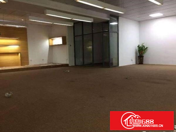 横岗新出带装修写字楼200平出租