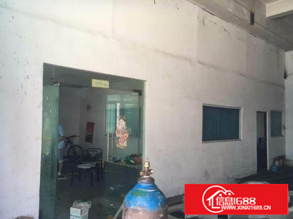 石潭埔靠东深线850平米冲压单一层厂房，办公室精装修，临横塘