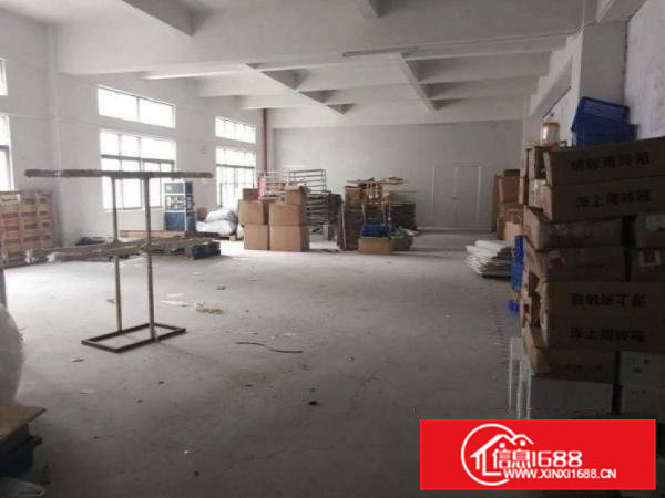 田心新出二楼1000平方厂房，现成办公室，豪华装修
