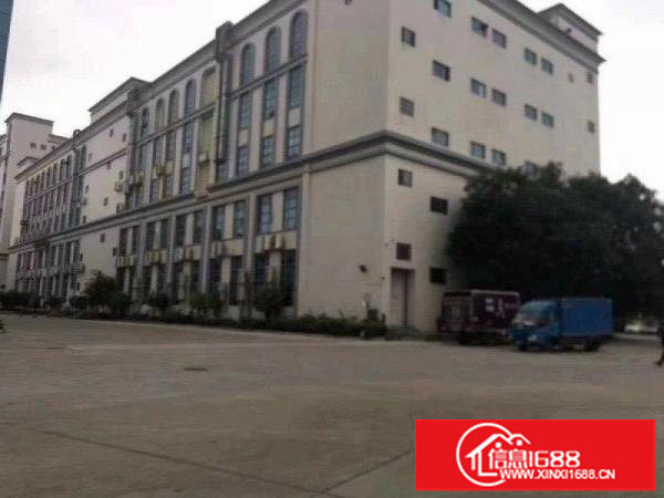 龙岗南联附近新出楼上980平精装修厂房出租可分租