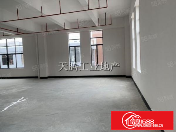 大型卸货平台3台3吨货梯可分租