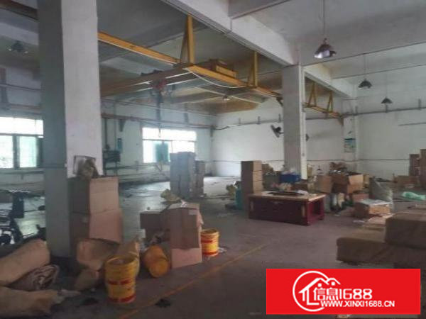 松岗朗下一700楼上500带装修招租