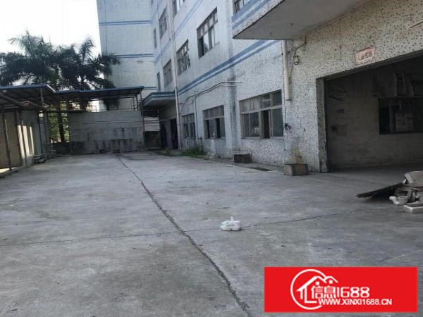 横岗荷坳地铁站旁精装修厂房800平米仓库便宜出租