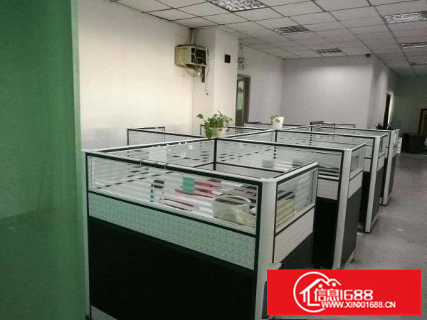 平湖鹅公岭新出1楼700平方厂房急租