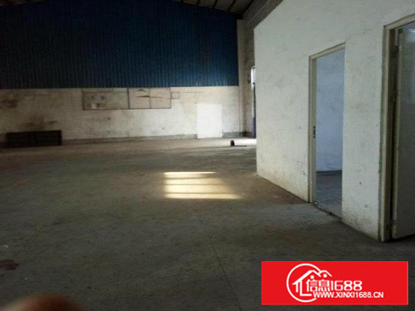 涌头770平厂房招租层高6米，可架行车，可进大车