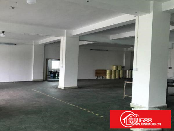 长安厂房出租沙头新出二楼220平方米，水电齐全，精装修