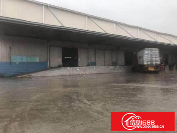 大康带装修水电现成楼上750平方厂房出租。