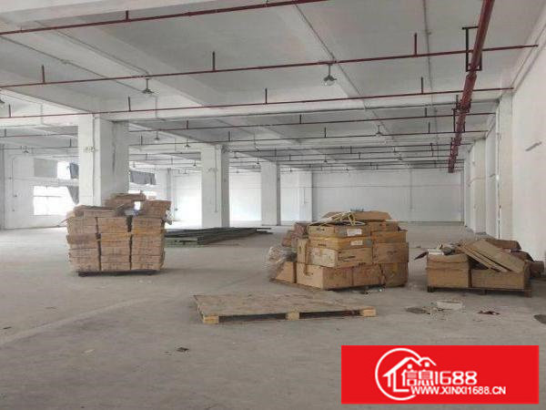 坪地工业区带装修厂房2200平米大小分租